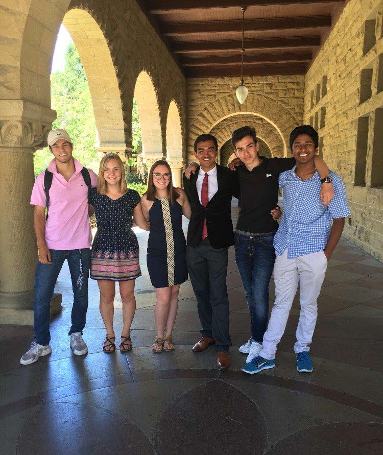  Zach Israelit and his cofounders pose for a picture at the Stanford campus, where they originally came up with Cosaint. Pictured (left to right): Zach Israelit, Nicole Lyell, Alexa Huether, Dev Ohja, Nestor Domingo, Gautham Pasupathy 