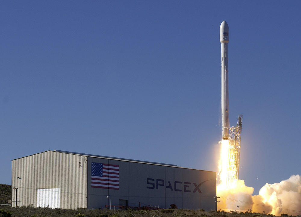  The new Falcon 9 seen testing at SpaceX 