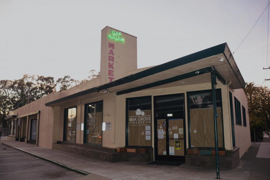 Oak Grove Market’s previous store location at 1000 Oak Grove Ave., just a few steps away from Burlingame High School’s campus.