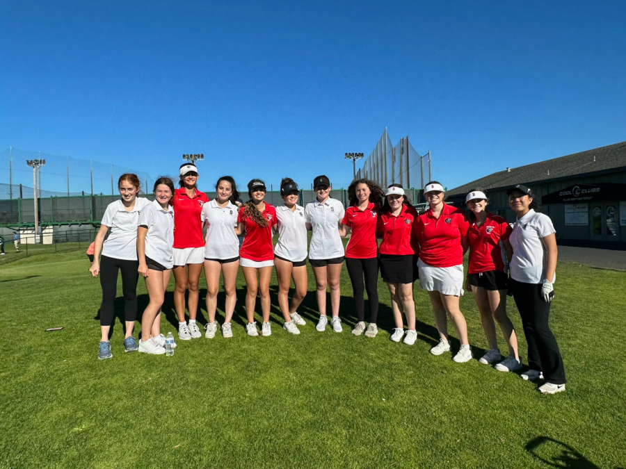 Burlingame and Sequoia golf athletes stand together for a group photo following their match on Thursday, Sept. 29 at Mariners Point Golf Center in Foster City.