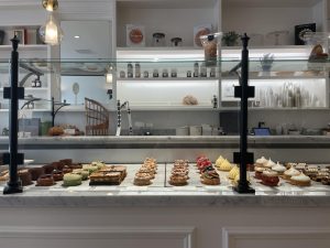 Maison Alyzée, a relatively new bakery on the main strip of Burlingame Avenue, shined in every category: taste, service and atmosphere.