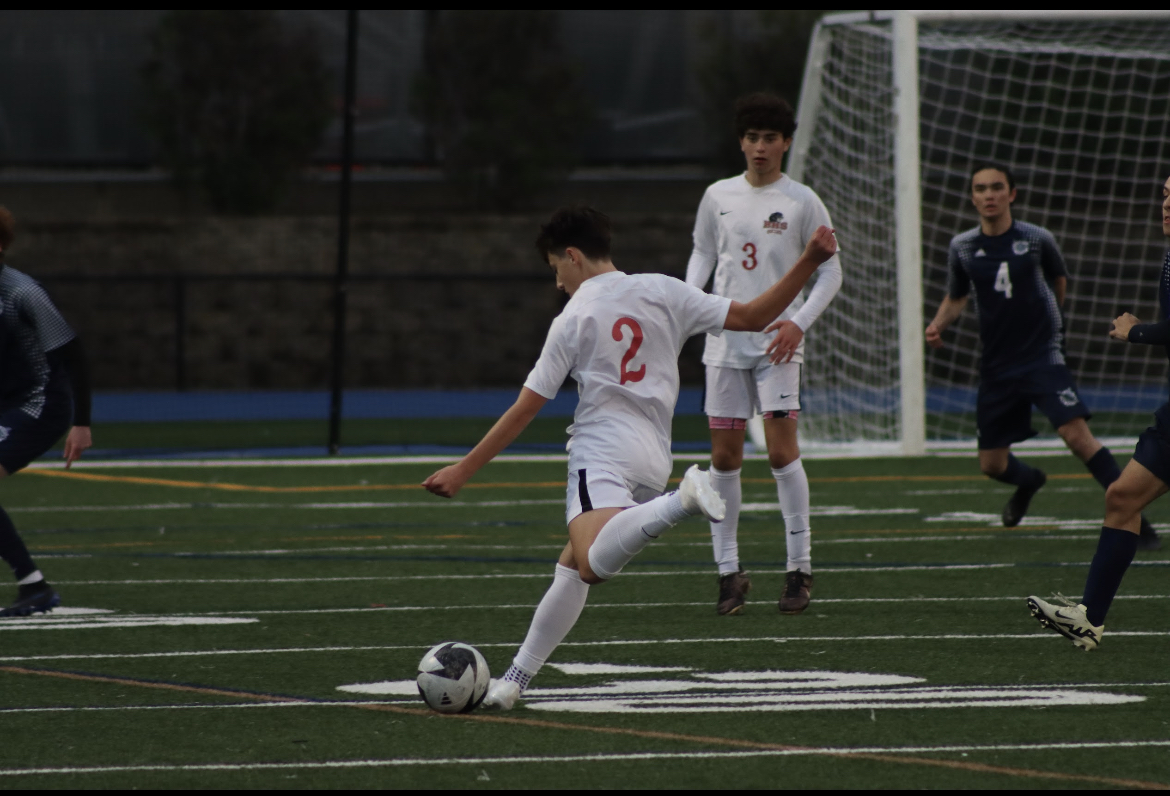 Boys+soccer+falls+2-0+to+Carlmont+in+crucial+league+clash