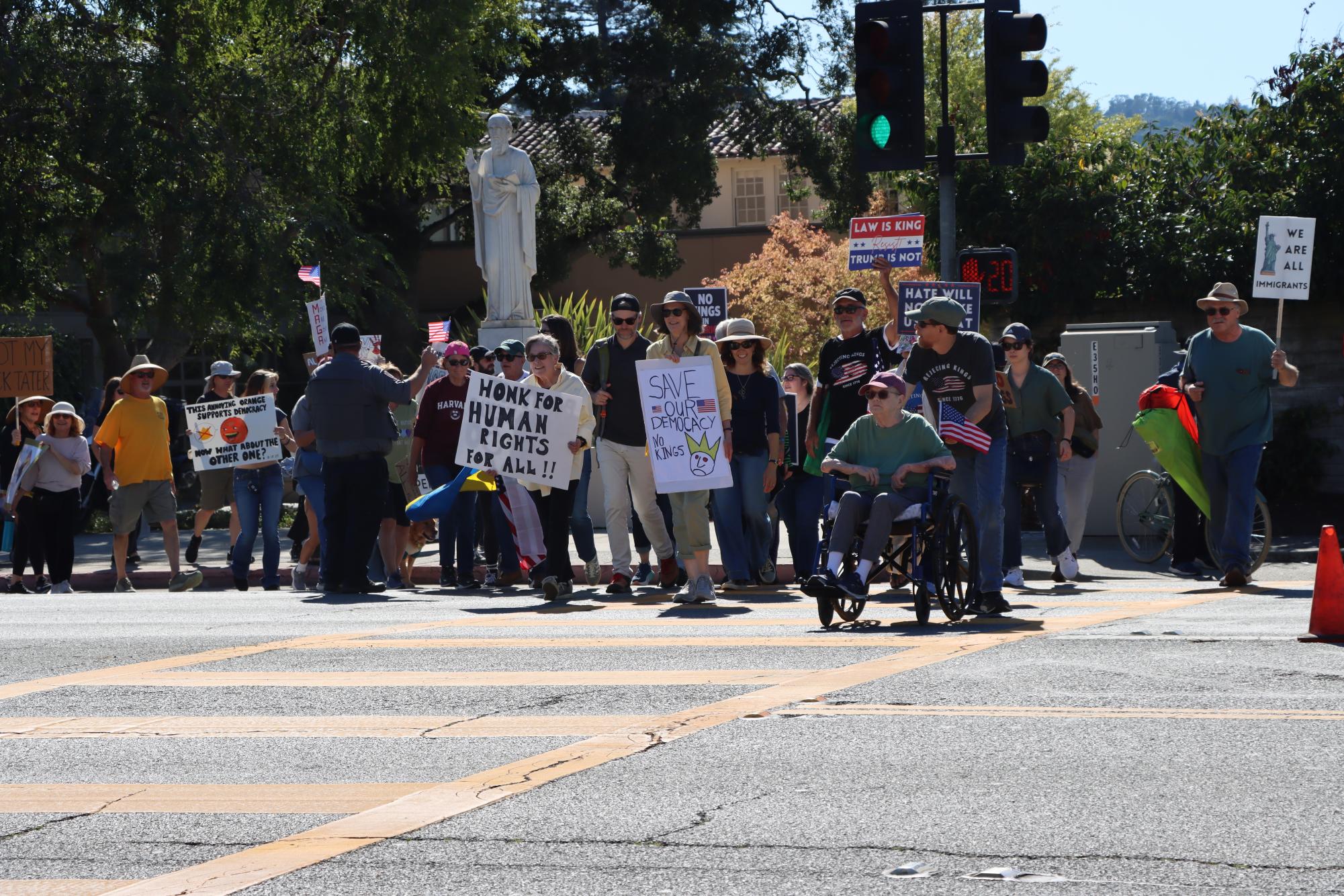 Indivisible hosts No Kings 2 protest in San Mateo