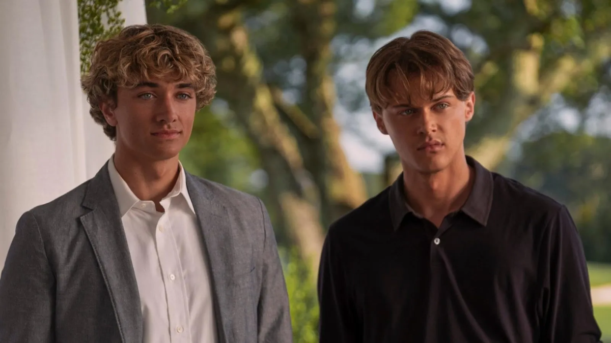 Conrad and Jeremiah Fisher watch Belly Conklin during a wedding rehearsal scene in the TV series's third and final season, “We’ll Always Have Summer.”