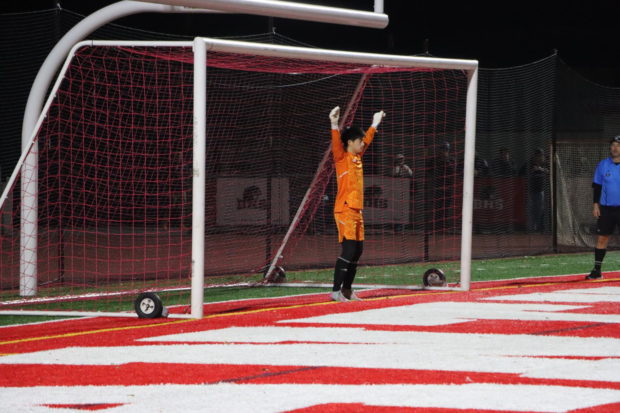 Boys’ soccer falls to Monterey in exhilarating overtime match