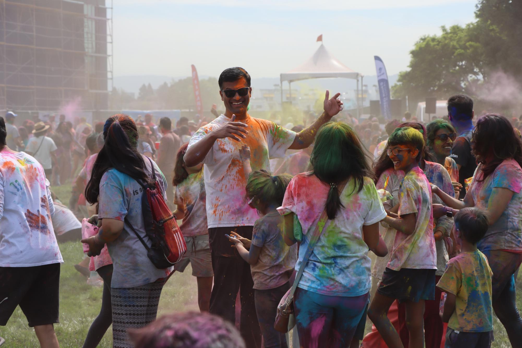 Holi hai! Community gathers to celebrate “Festival of Colors”