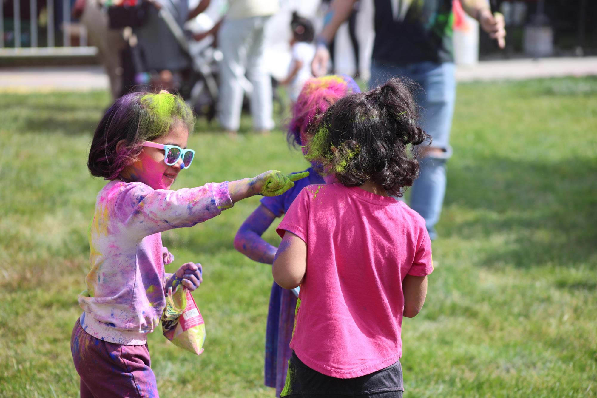 Holi hai! Community gathers to celebrate “Festival of Colors”