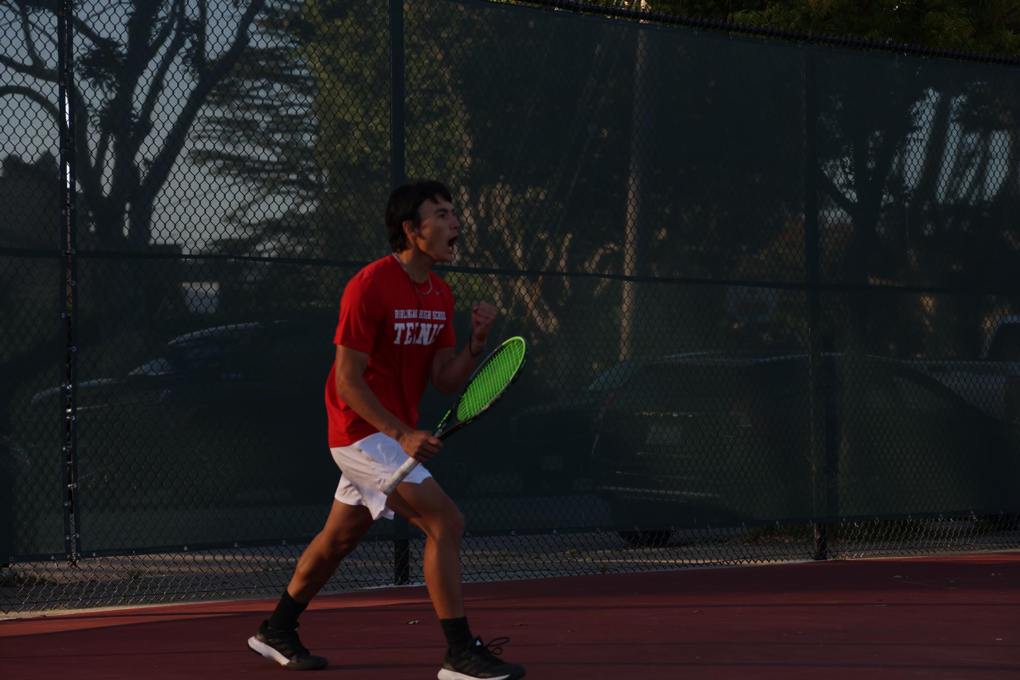 Boys’ tennis captures win on senior night against Menlo-Atherton